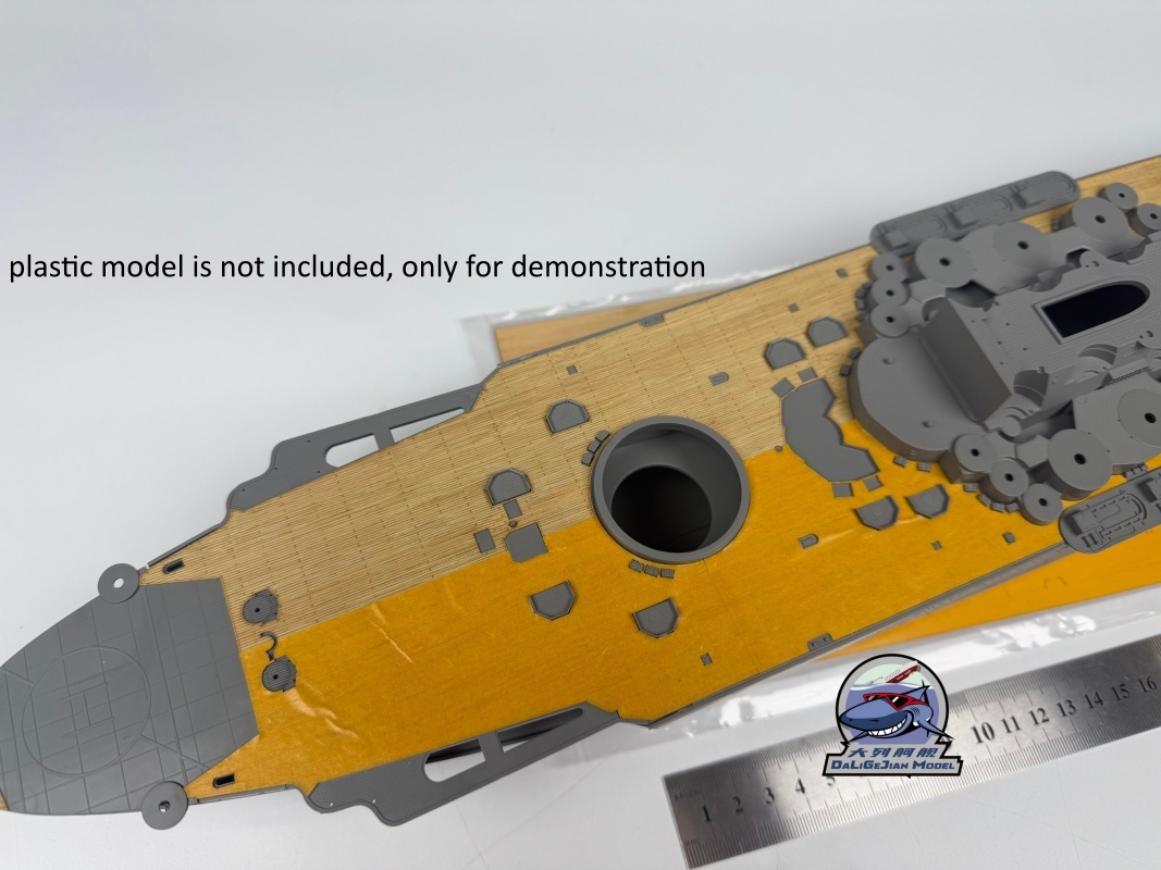 Drewniana naklejka maskująca n – Model Kit Battleship recenzja i cena