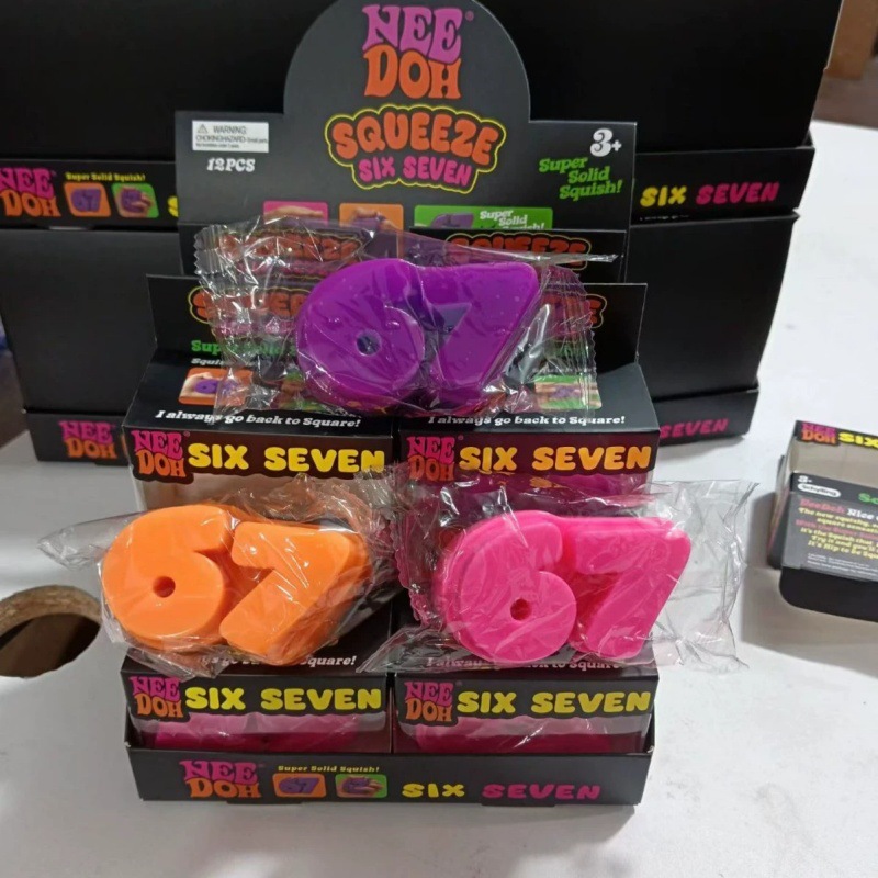 Zestaw Sześć Siedem Cyfry TPR  – Model Kit Eva recenzja i cena
