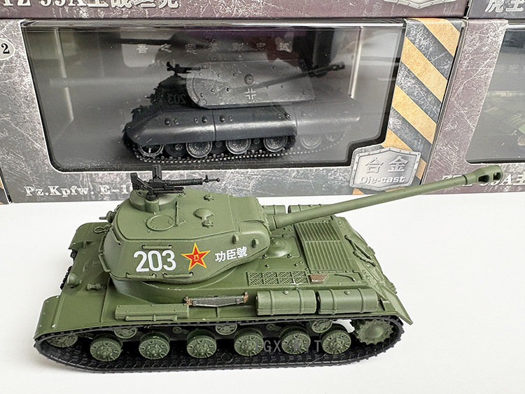 Model czołgu IS-2 w skali 1/72 – Model Kit Tank recenzja i cena